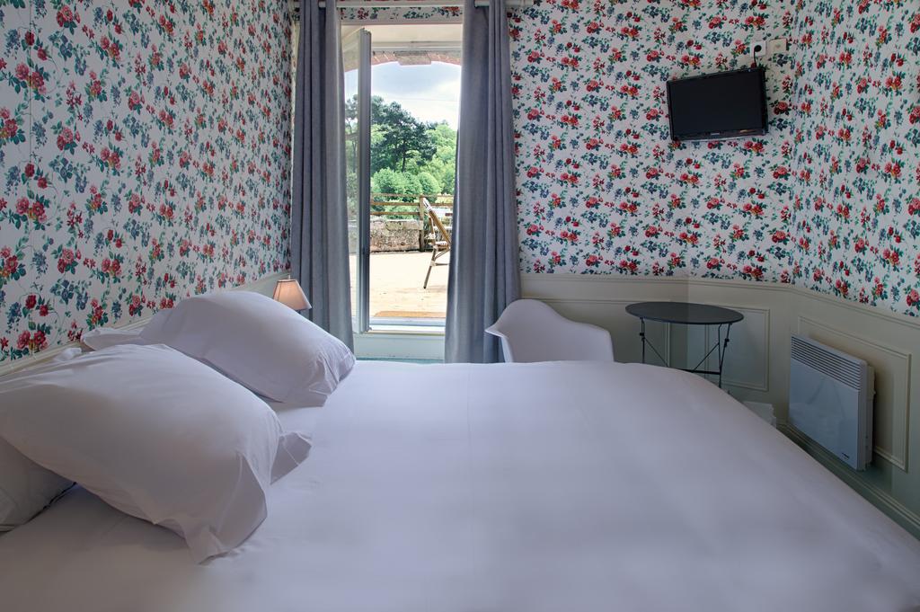 Hotel De Charme Les Mimosas ポン・タヴェン 部屋 写真